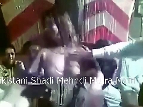 Pakistani Shadi Mujra Mehndi Mafil 1142