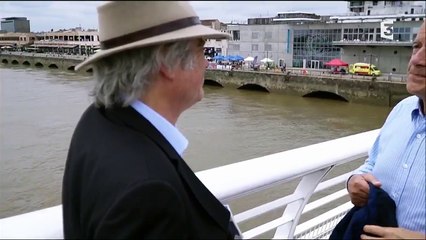 Alain Juppé "emmerde" ceux qui le trouvent "très conventionnel" - Regardez