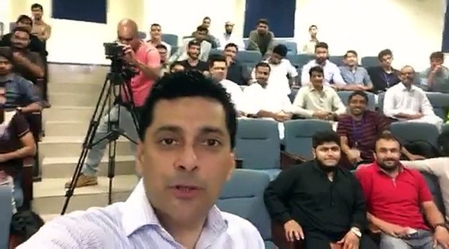 Faisal Qureshi Praising PTI Govt