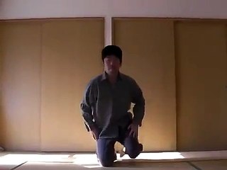 L'homme qui se déshabille le plus vite du Japon !