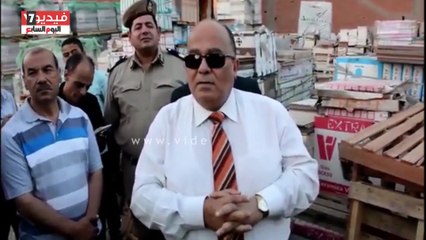 محافظ الدقهلية يغرم صاحب شادر 100 ألف جنيه لتعديه على الطريق العام