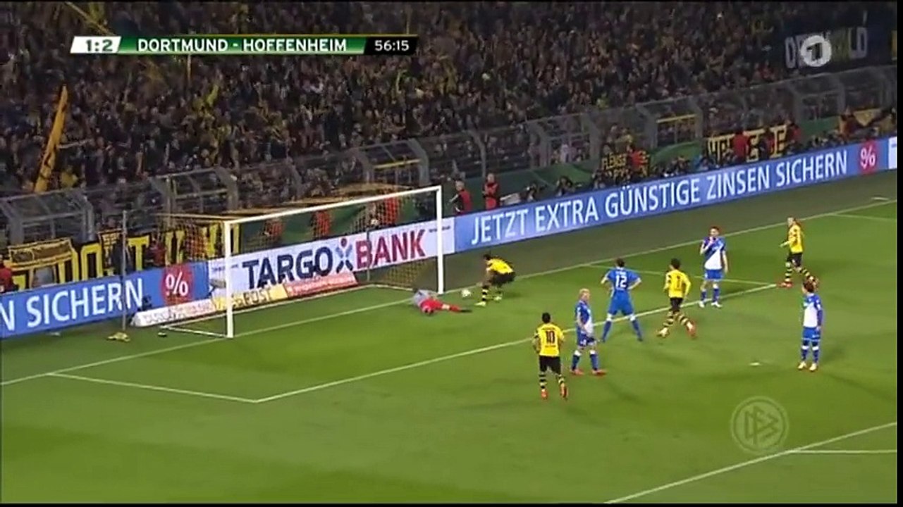 Joli but de la tête de Pierre-Emerick Aubameyang