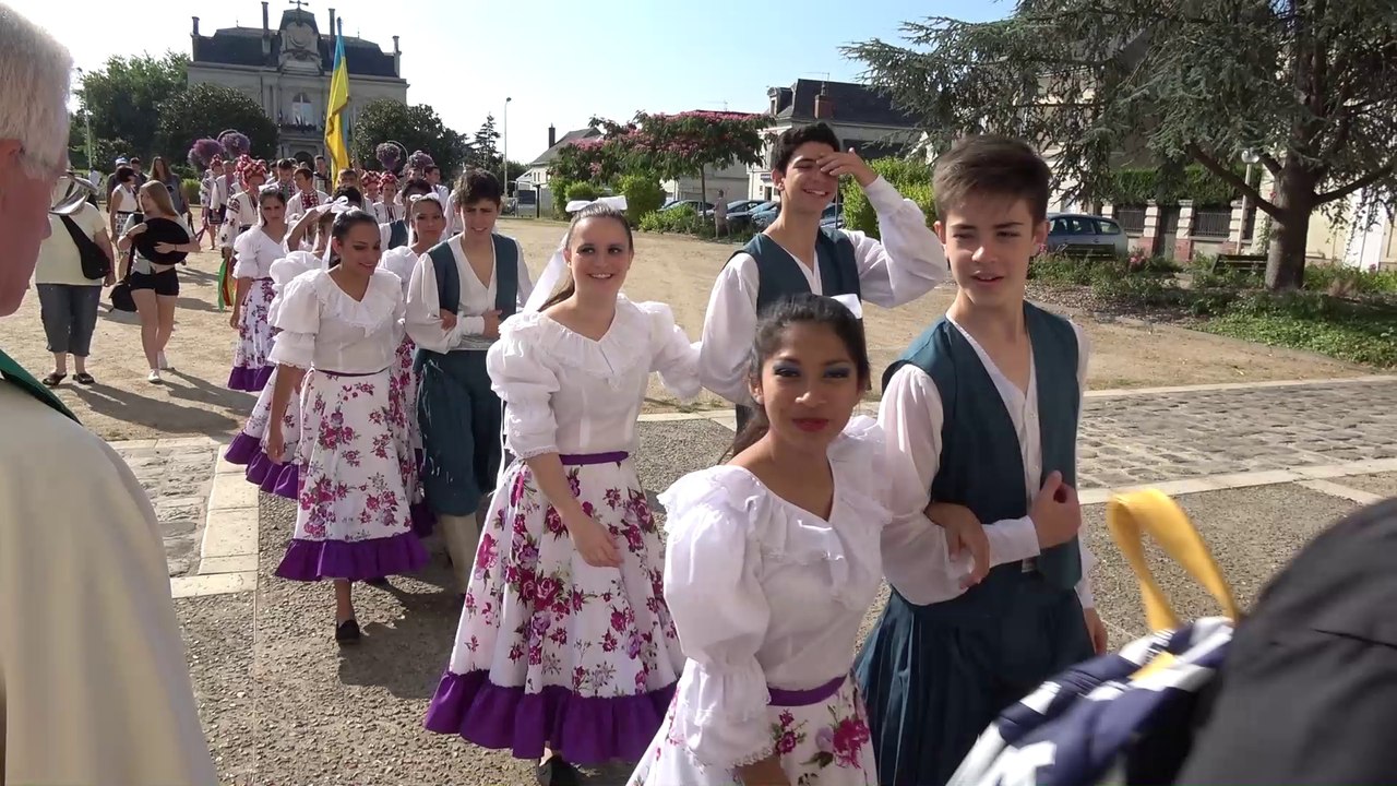 Festival de folklore d'Anjou et du Monde. Matin du 24 juillet 2016