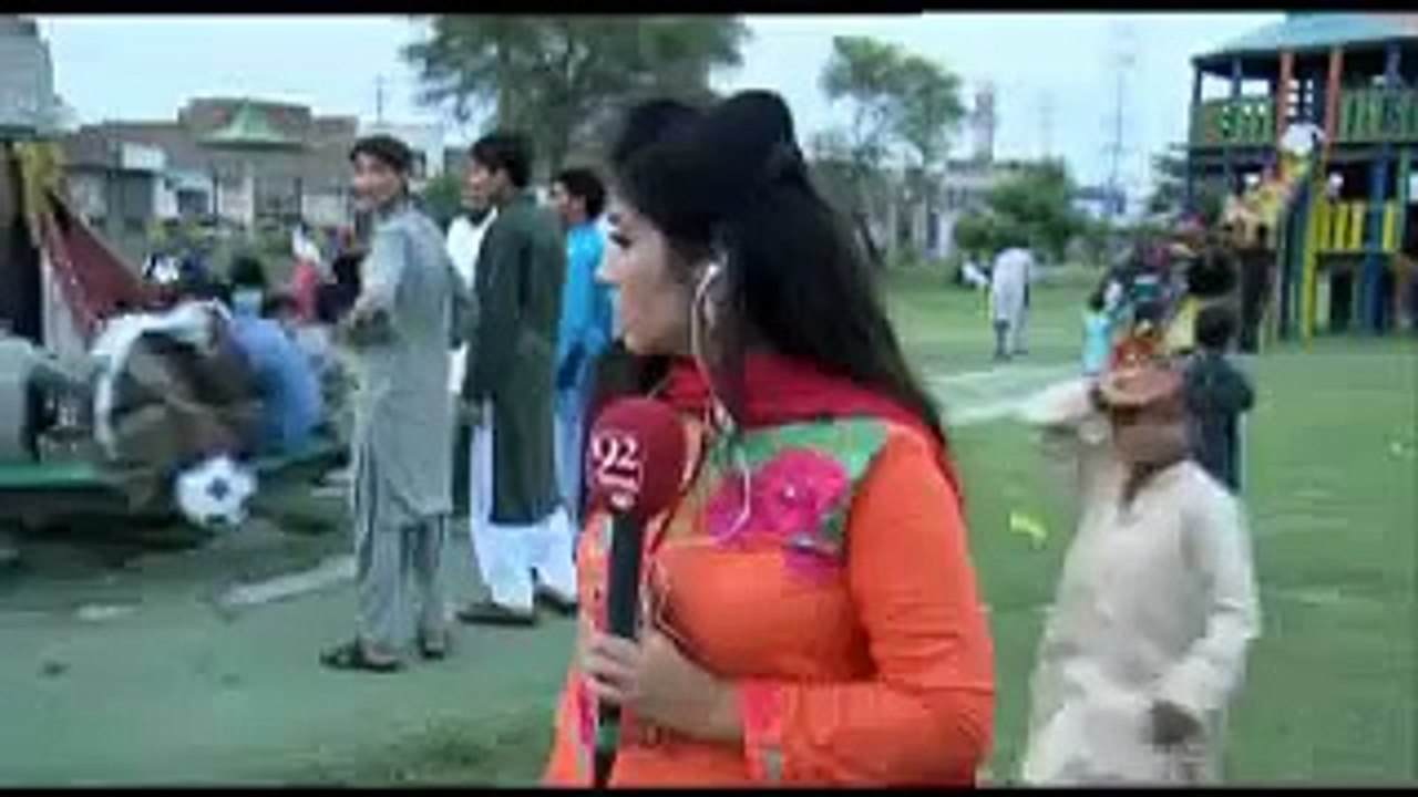 Pakistani woman Journalist clip becomes viral