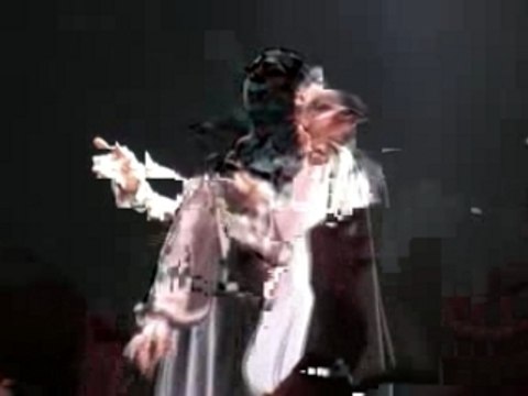 Saludo final en la funcion despedida del Opera.-