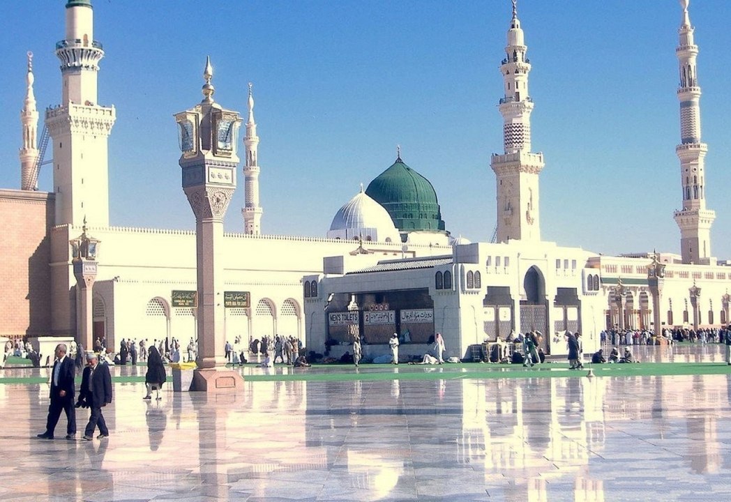 GUNBAD E KHAZRA K DAMAN KI  BY ALHAJ PEER SYED MOHAMMAD FASIH UD DIN SOHARWARDI SB.