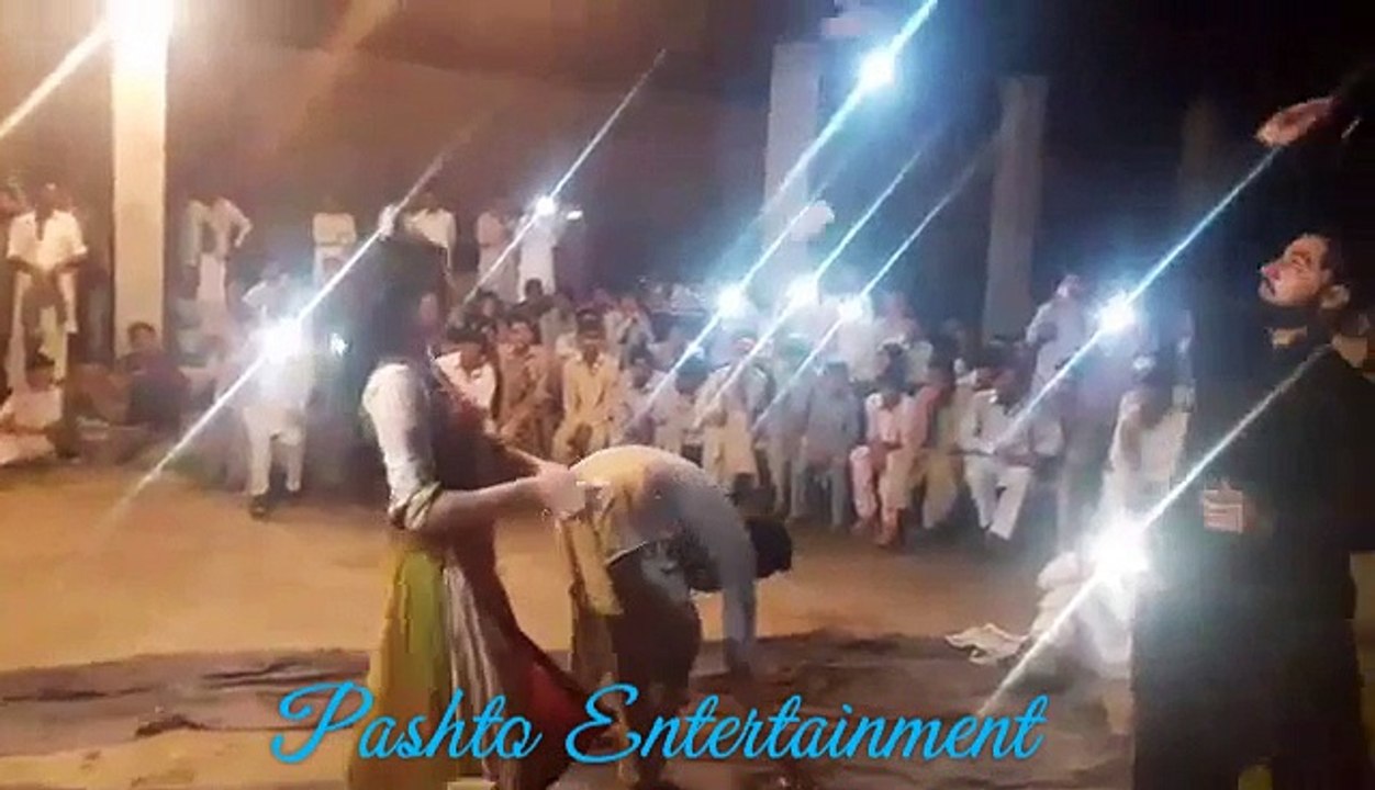 Miss Mardan New Dance