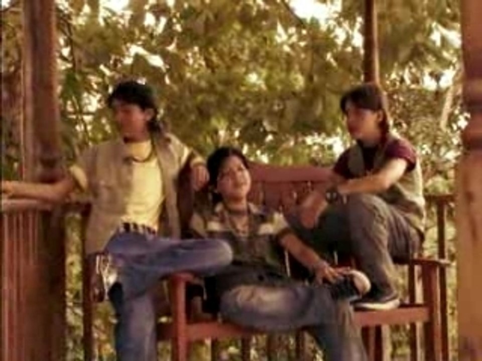 Tick Tock - Abuela Llevam