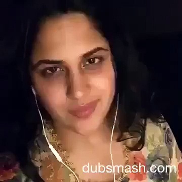 ہے کوئی کیا پنجابن کُڑی کا مقابلہ کرنے والا یار تو سامنے آئے