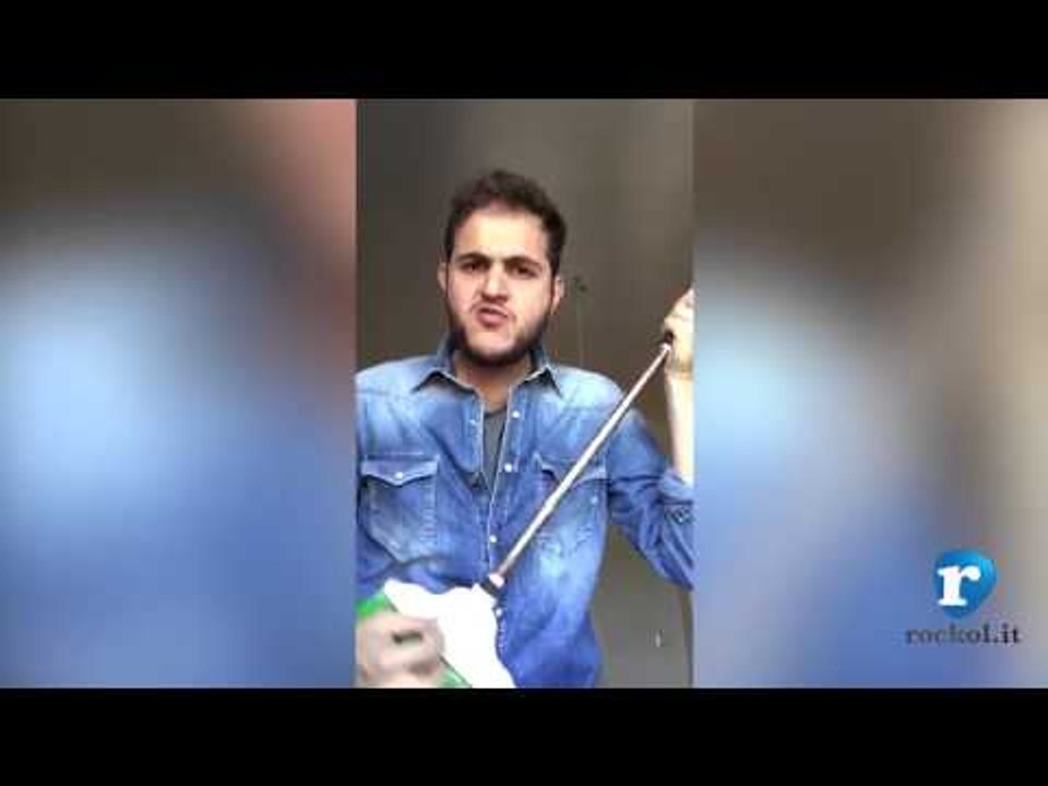 Tanti auguri Rockol: suonando una scopa con stile - Renzo Rubino