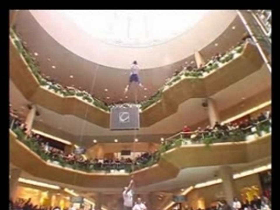 the rope climbing