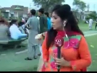 92 News    female reporter slaps a kid