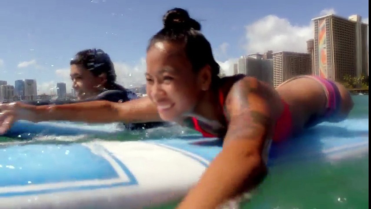 Hawaii Five-0 - Episode 7.03 - He Moho Hou - Promo, Sneak Pe-1