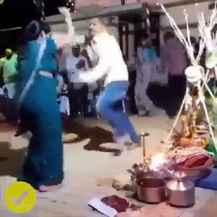 इस विडियो को देखने के बाद आप नहीं रोक पाएंगे अपनी हंसी  (santa-banta-group).