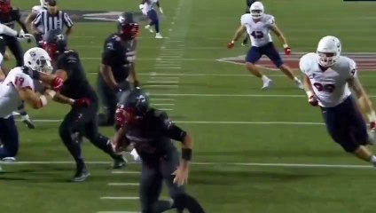 Dalton Sneed remonte tout le terrain pour marquer un touchdown incroyable