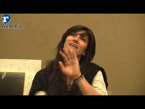 Elisa presenta L'anima vola : la videointervista di Rockol