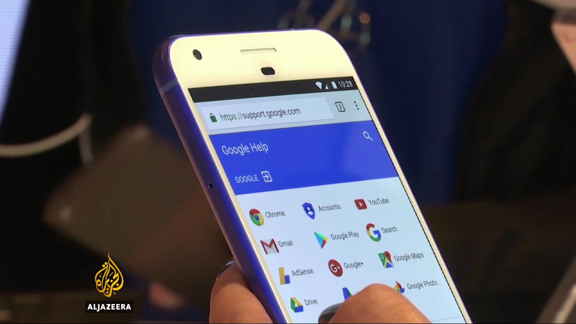 Google unveils new smartphone