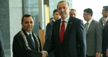 Anayasa Mahkemesi Başkanı Arslan: OHAL Hukuksuzluk Hali Değildir