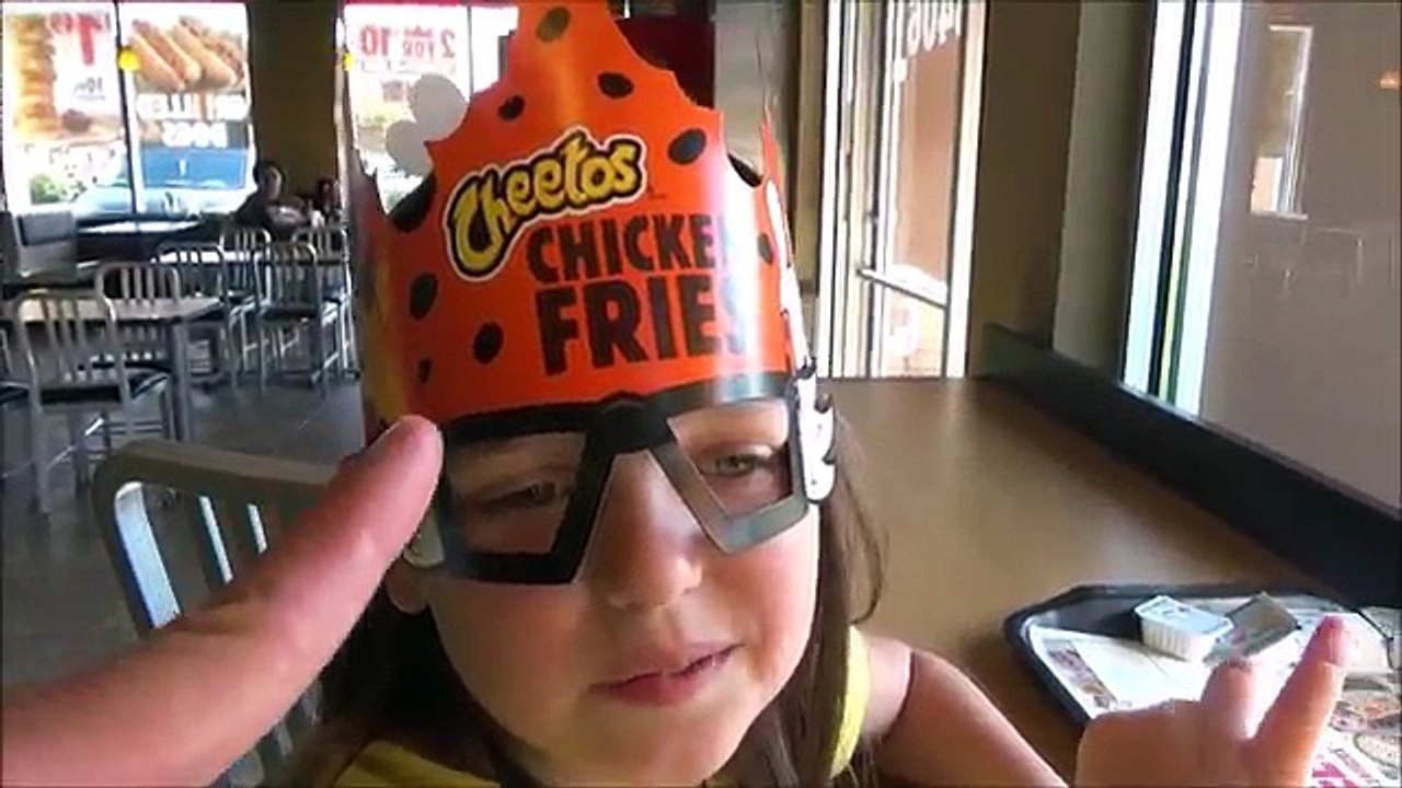 Victoria and Annabelle | 5 Hidden Eggs Cheetos Chicken Fries