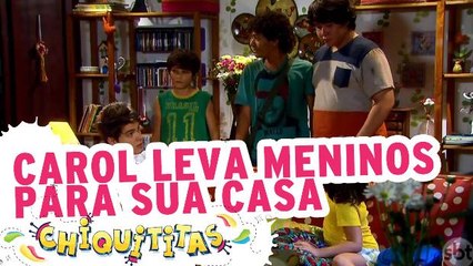Carol leva meninos para sua casa
