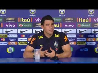 Seleção Brasileira: Coletiva Filipe Luís e Giuliano - 04/10/2016