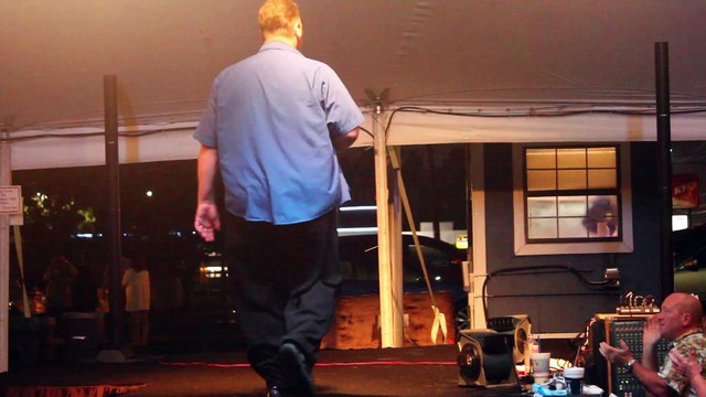 Scott Michael sings 'Working On A Building' Elvis Week 2016