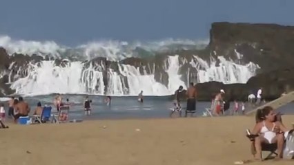 Wow une plage unique en sont genre quel beau spectacle !
