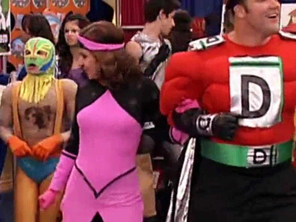 Wizards of Waverly Place - S 2 E 8 - Harper Knows