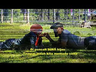 di Puncak Bukit Hijau~ Kenangan di Kebun Teh Gunung Dempo