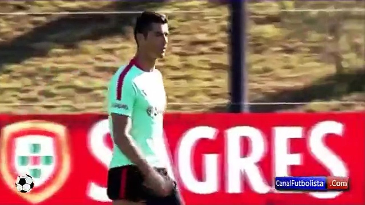 Golos de Cristiano Ronaldo no treino da seleção com uma "rabona"