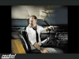 Vasco spiega la copertina di "Vivere o niente"