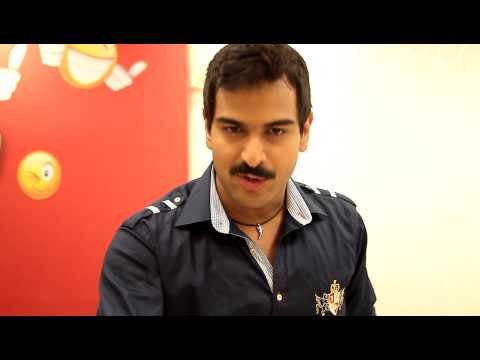 Actor Alejandro Palacio envía saludos a DIAaDIA