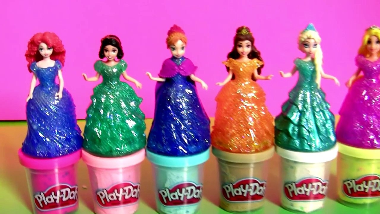 Play Doh Confetti using Glitter Glider Elsa Anna Disney Frozen MagiClip Snow Belle Magic Clip Dolls