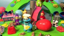 The Teletubbies Kinder Surprise Eggs New Favorite Things from Cookie Monster Chef !!