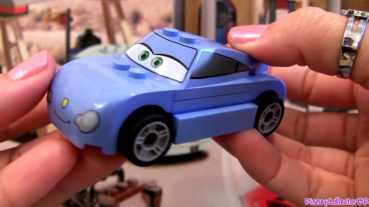 Lego Cars 2 Sally Review how-to build Disney Pixar toys 32 pieces From 8487 Flos V8 Cafe