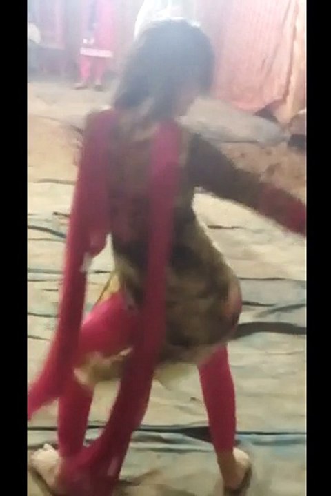 beautiful girl dancing at mela
