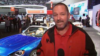 2016 Fiat 124 Spider Reveal