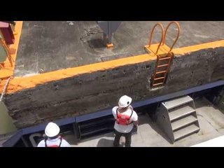 Recorrido en el remolcador "Dolega" por el Canal de Panamá