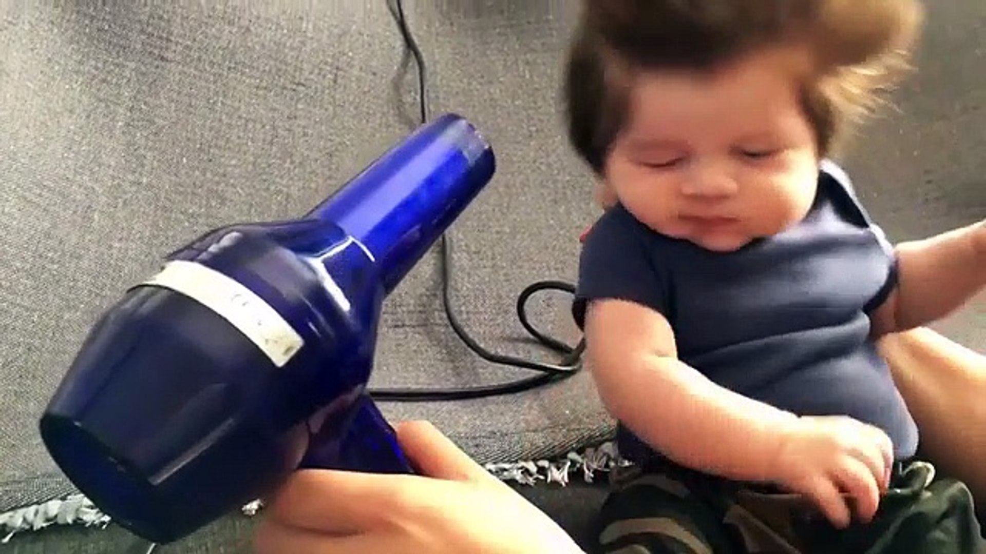 Un Bebe Tres Chevelu Video Dailymotion