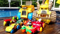 Pixar Cars Hydro Wheels Colossus XXL and Lightning McQueen Mater and Red in the Pool