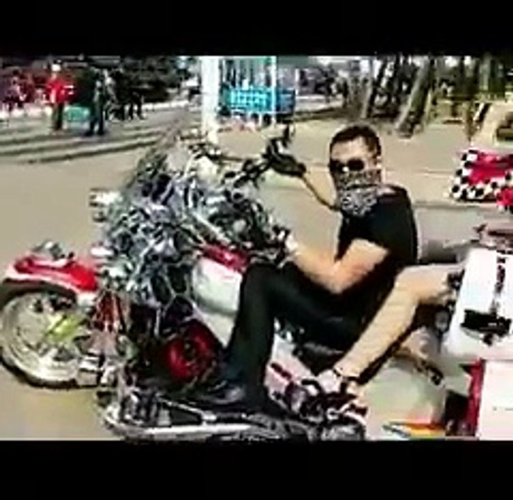 Unable to explain how this was happened -FunnyYouTube.ORG