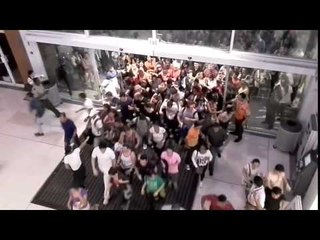 Así ingresaron los compradores a Multiplaza Mall este Black Friday