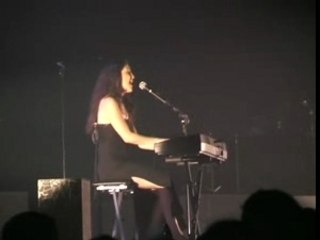 Lena Ka - Tous les cris les SOS - Concert Orléans (Part2)