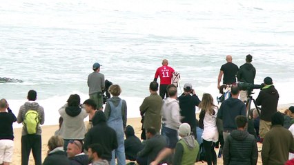 A 44 ans, la légende du surf Kelly Slater rêve encore de titres