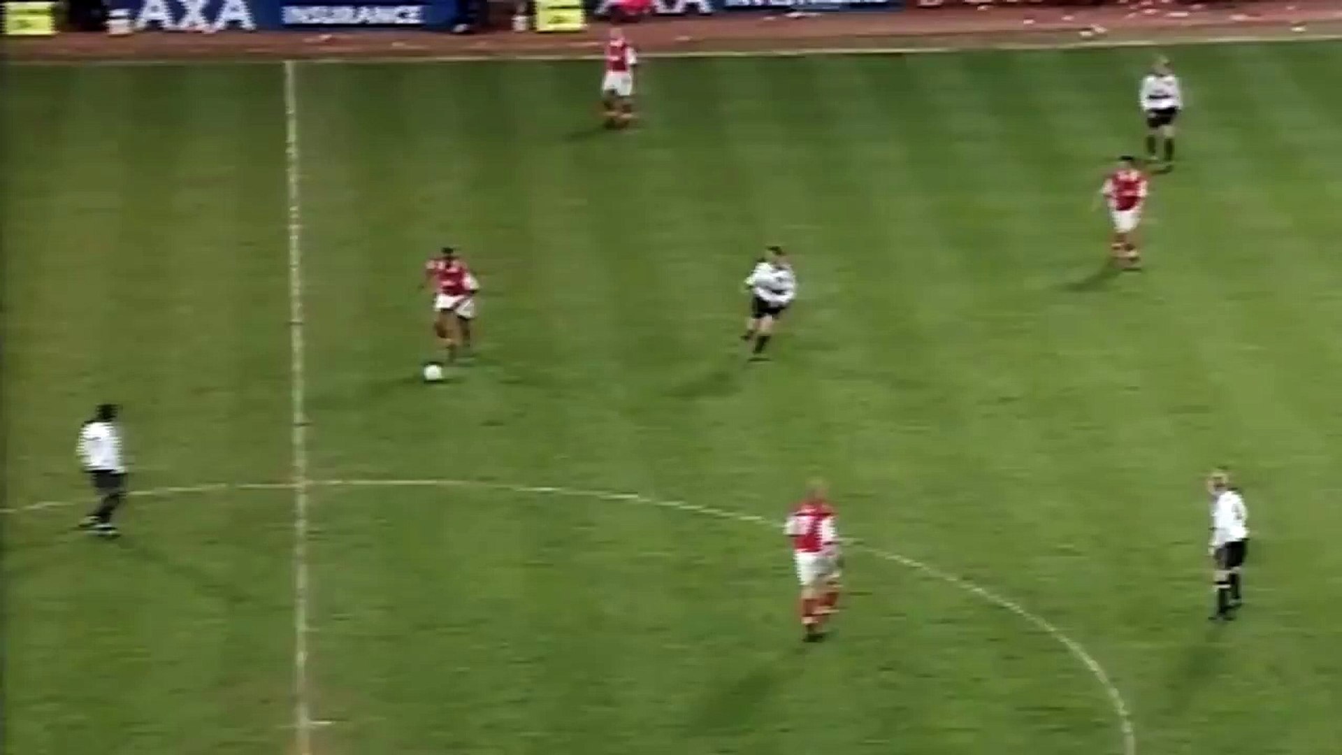 Incredible solo Ryan Giggs goal Vs Arsenal 1999 - Vidéo Dailymotion