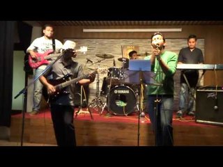 Leaving on a jet plane - Tahsan Live (IGCC) 2014