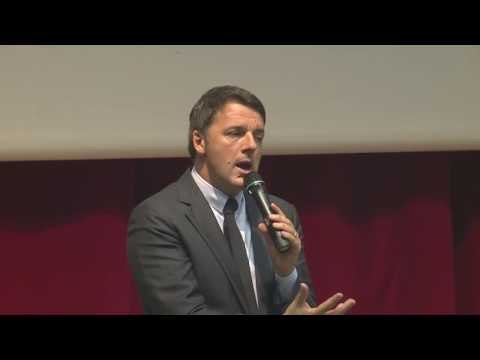 Torino - Renzi interviene durante la visita al 'Cottolengo' (06.10.16)