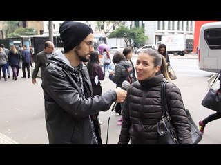 Como saber se uma mulher está a fim de você!