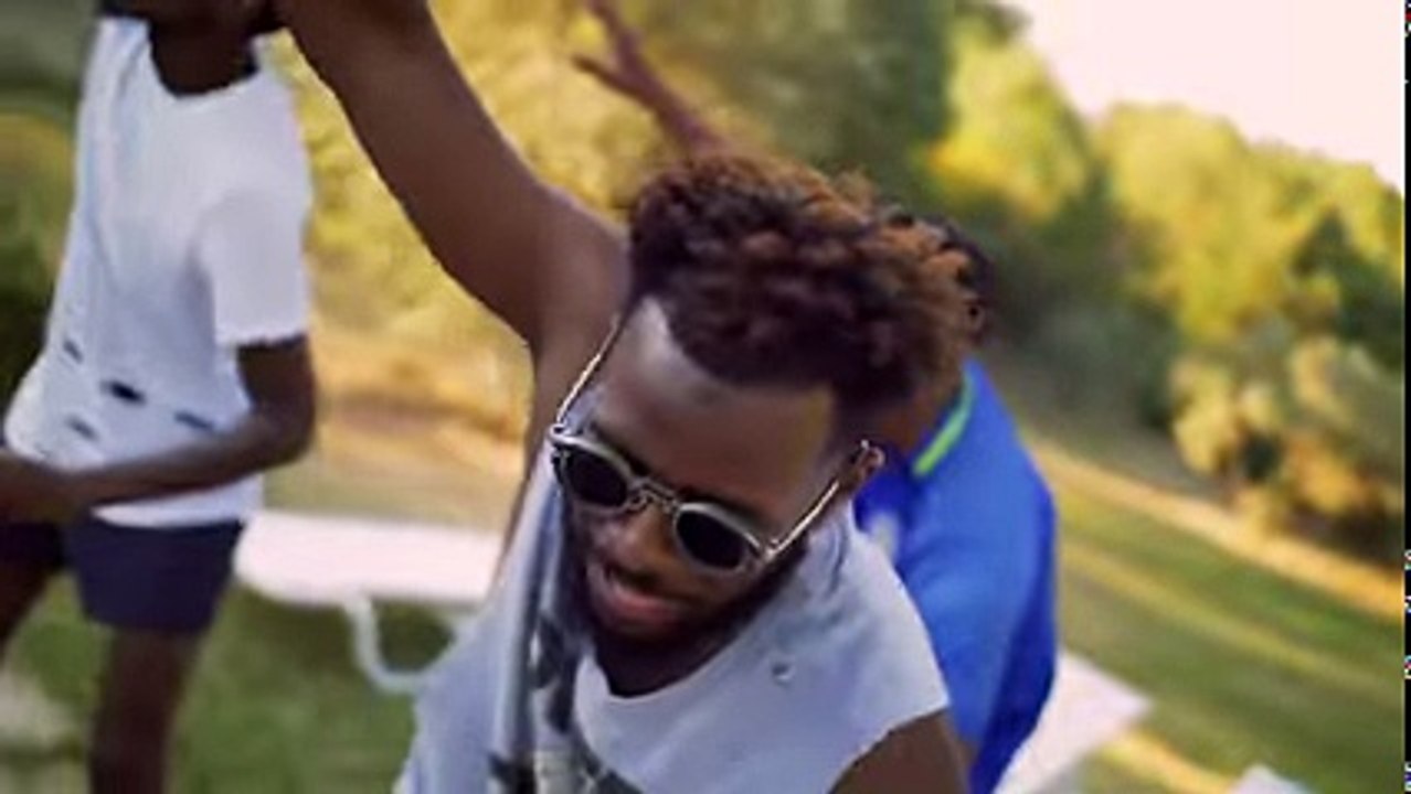 MOH - Nez dans la coco (Remix) [Clip Officiel]