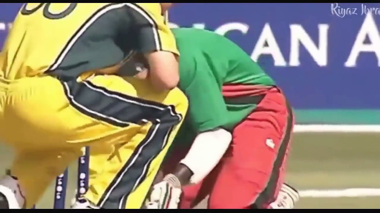 Beamers on Face by Fast Bowlers || Dangerous Fast Bowling in Cricket